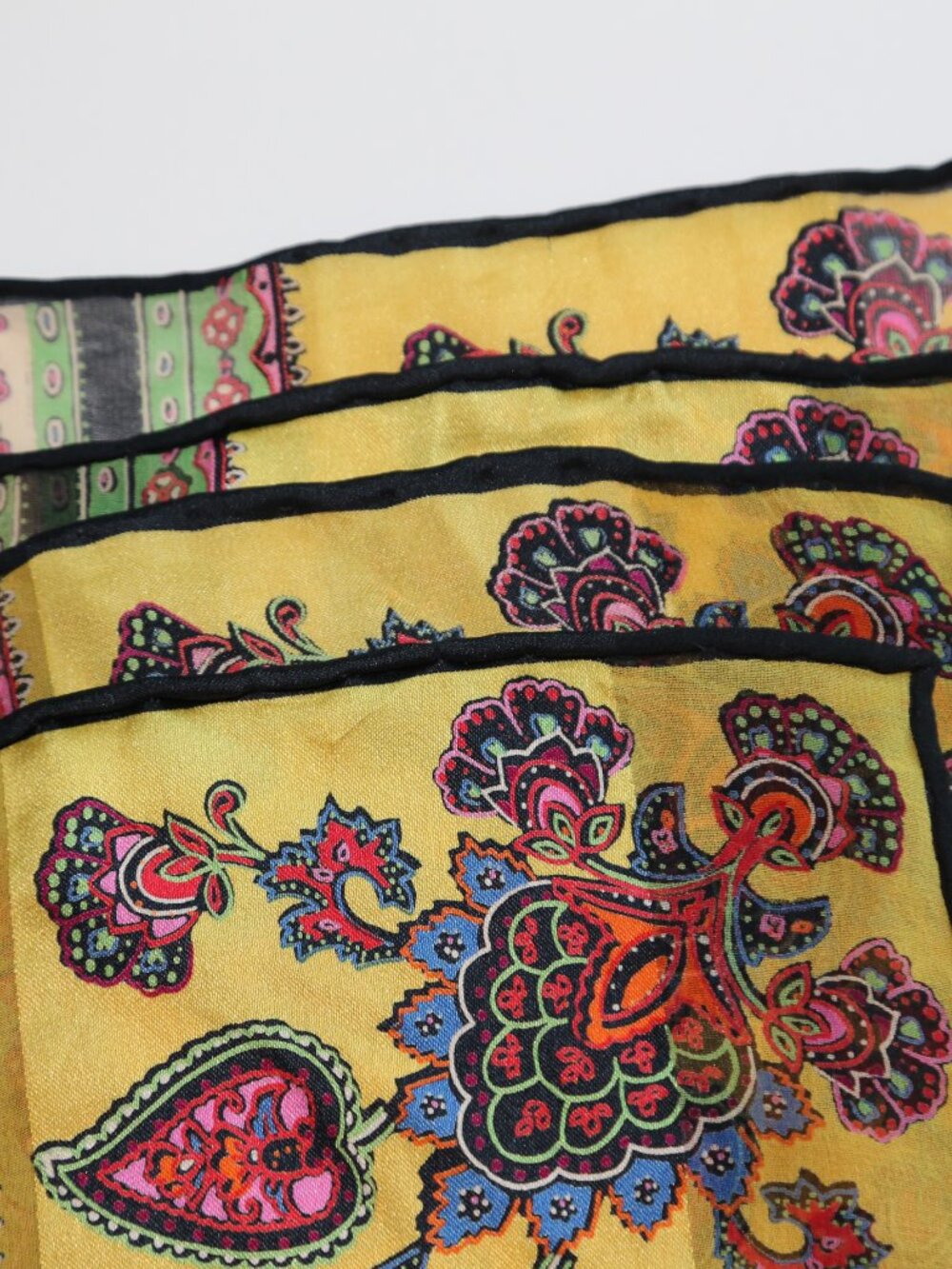 One of kind Auth Italy made Christian Dior Large silk scarf PHEASANT PAISLEY vtg - Picture 5 of 16